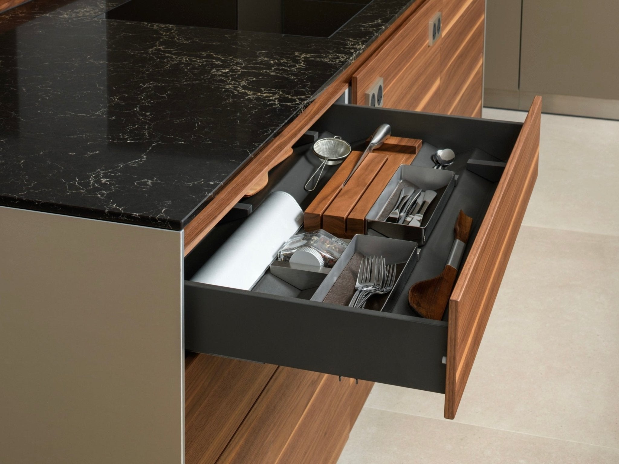 Linear Detail Design Luxury Bespoke Kitchens